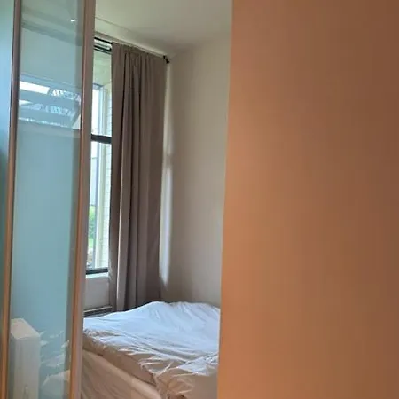 Shared Apartment, Close To Centrum